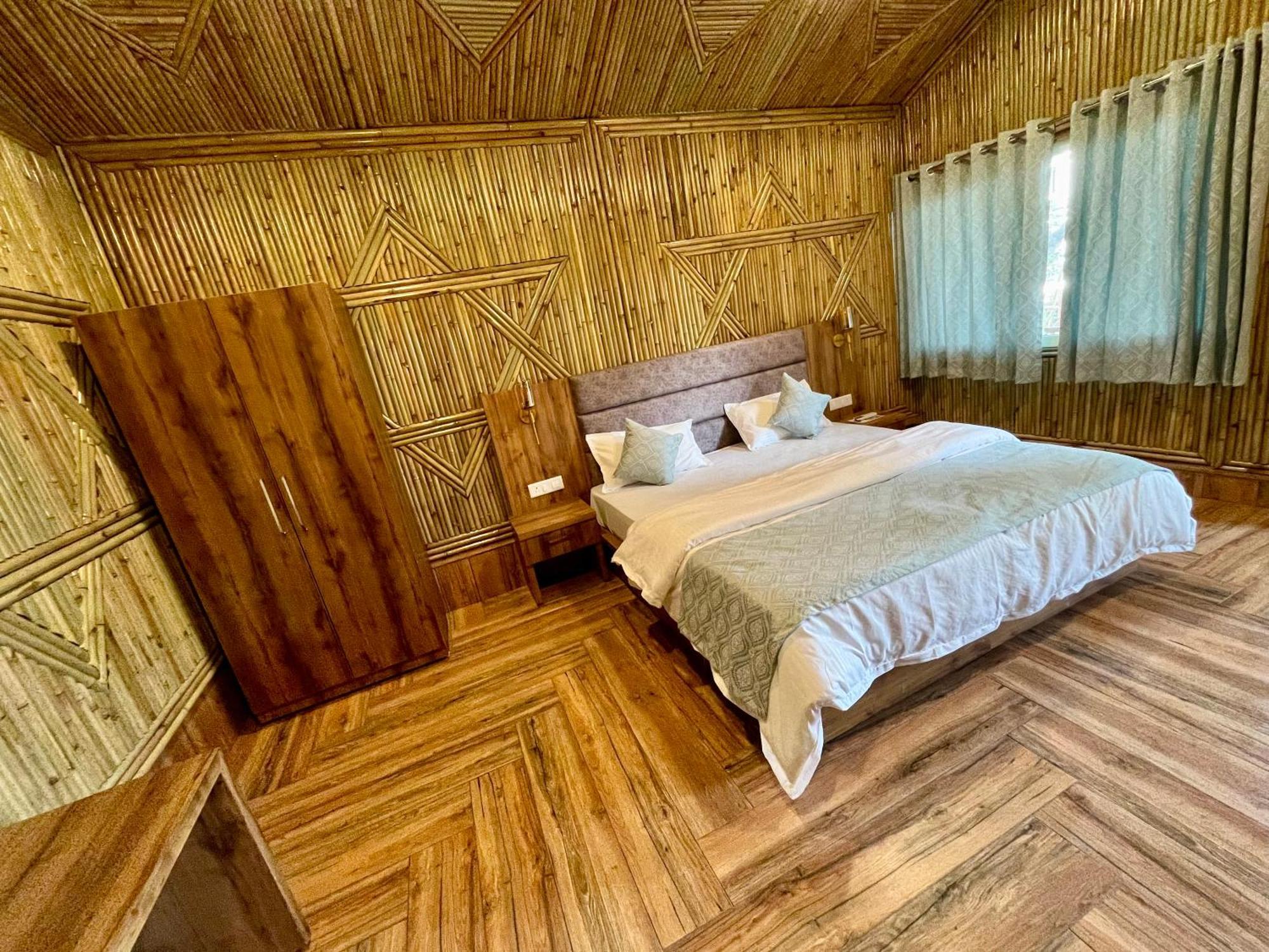 Bamboo Garden Cottages And Cafe Ришикеш Экстерьер фото